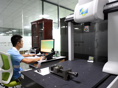 專新精密檢測(cè)室